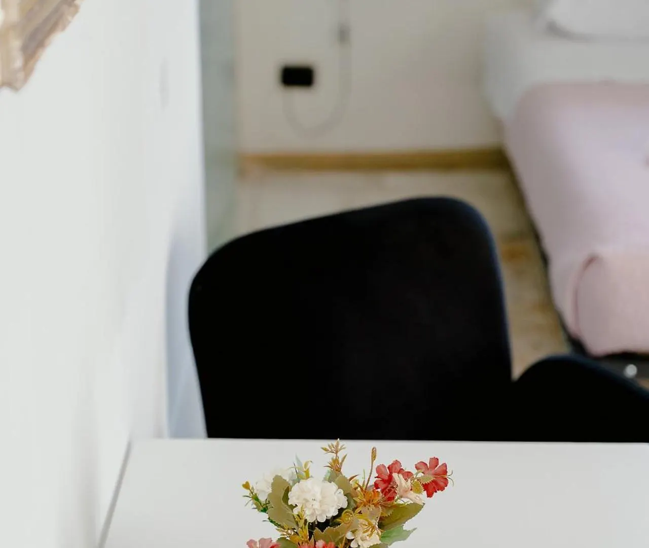 11 Duomo - Monolocale Caratteristico Apartment Florence 0*,  Italy