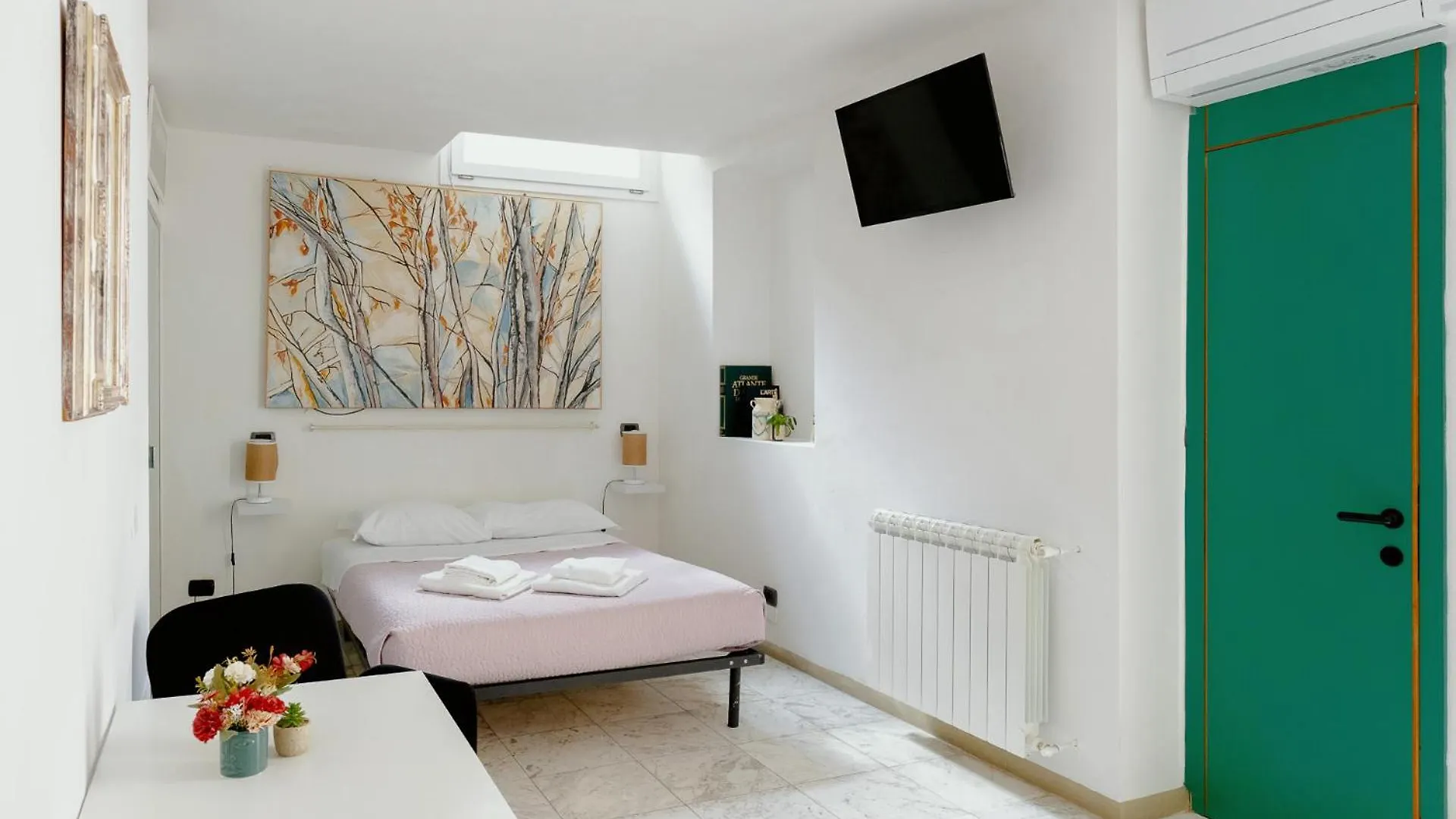 11 Duomo - Monolocale Caratteristico Apartment Florence