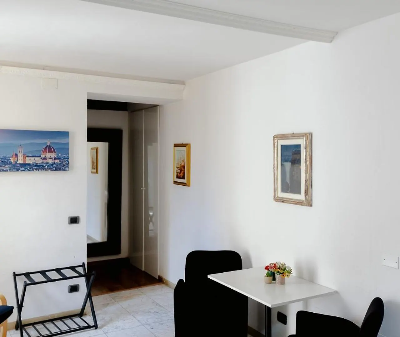 11 Duomo - Monolocale Caratteristico Apartment Florence