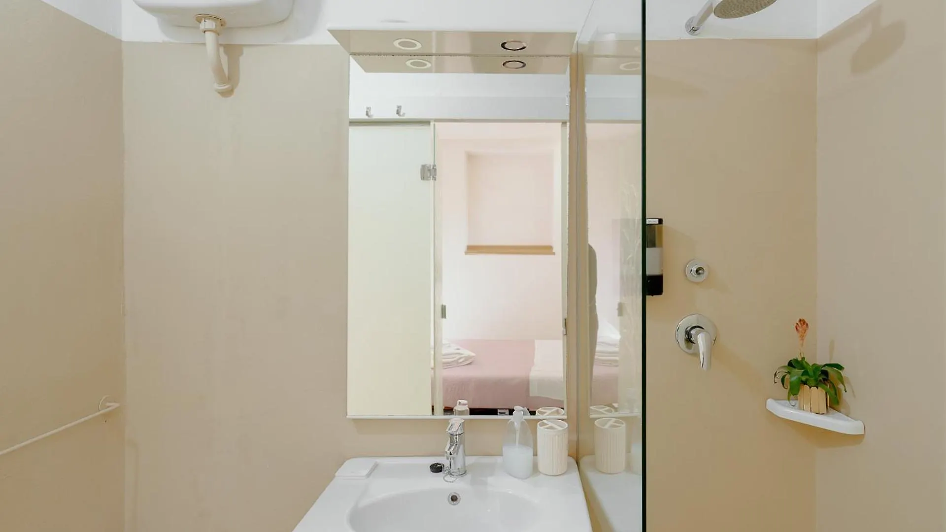 11 Duomo - Monolocale Caratteristico Apartment Florence Italy